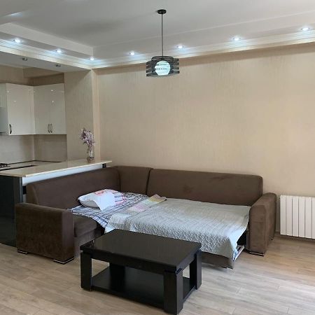Apartment In The New City 第比利斯 外观 照片