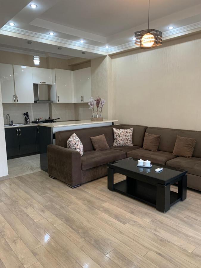Apartment In The New City 第比利斯 外观 照片