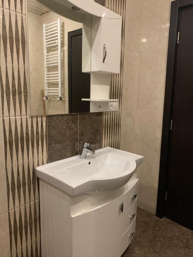 Apartment In The New City 第比利斯 外观 照片